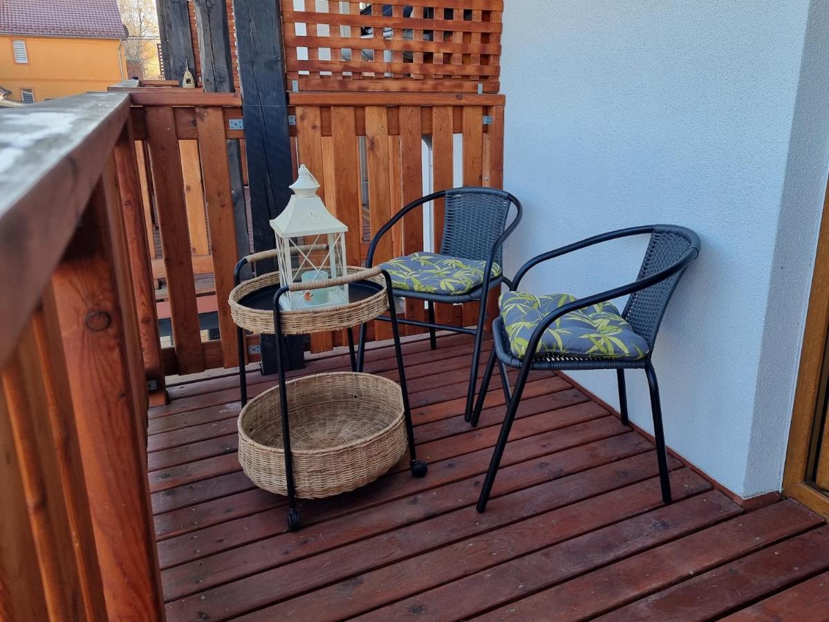 Uroczy Apartament U Mirki ポドグジン エクステリア 写真